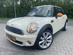 MINI One - 1.4 Salt, zeer goed onderhouden