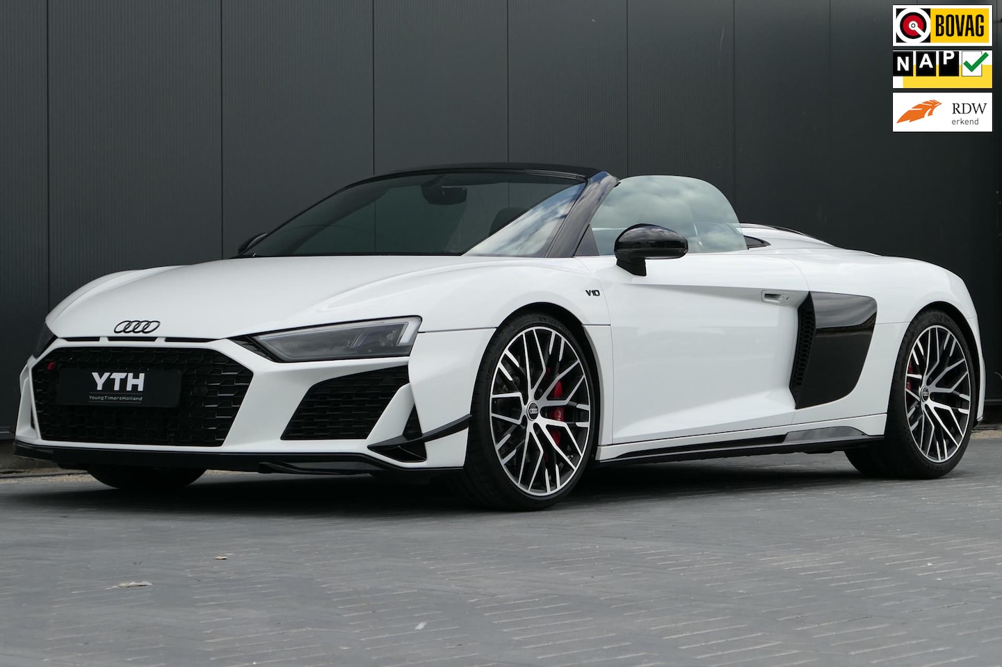 Audi R8 Spyder - 5.2 RWD 540PK Bang&Olufson Laser - AutoWereld.nl