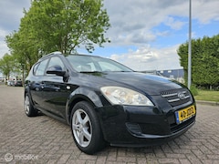 Kia Cee'd Sporty Wagon - 1.4 X-tra ISG