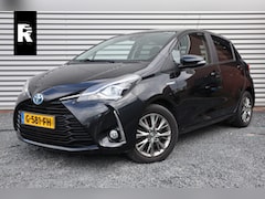 Toyota Yaris - 1.5 Hybrid Dynamic Camera / Climate Control / Navigatie / 1e eigenaar