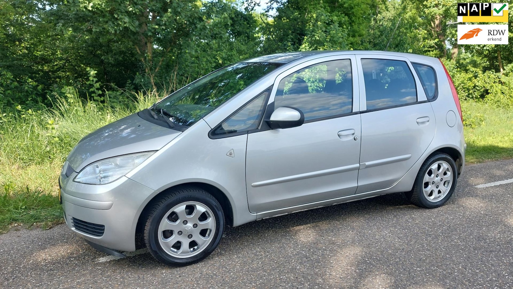 Mitsubishi Colt - 1.3 Invite AUTOMAAT - AutoWereld.nl