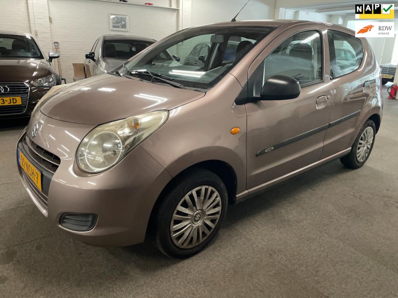 Suzuki Alto - 1.0 Comfort Plus Airco - AutoWereld.nl