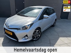 Toyota Yaris - 1.5 Full Hybrid Dynamic | Keyless|5 DRS|Metallic lak| 1st eig.|Automaat