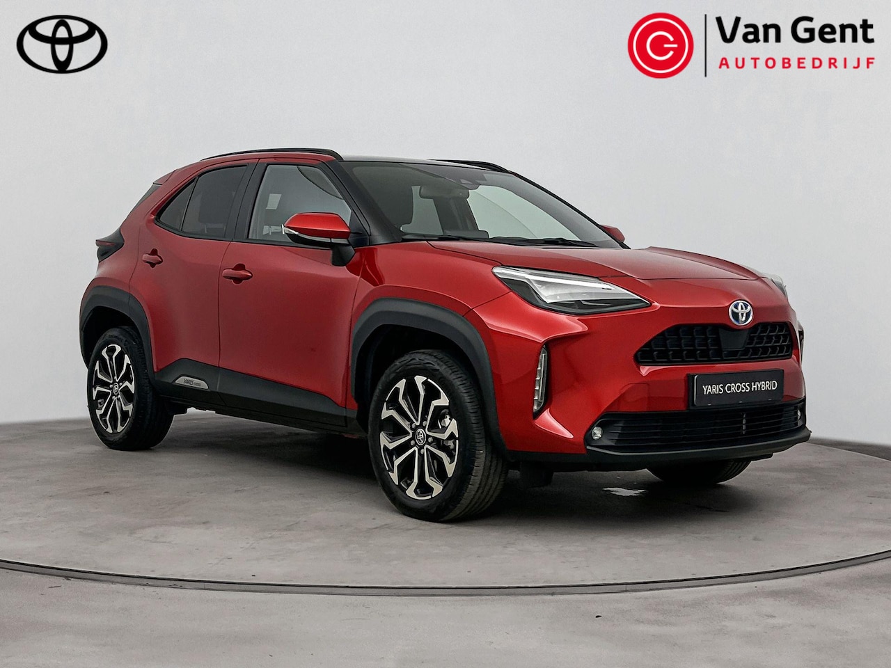 Toyota Yaris Cross - 1.5 Hybrid First Edition | Navigatie | Stoelverwarming - AutoWereld.nl