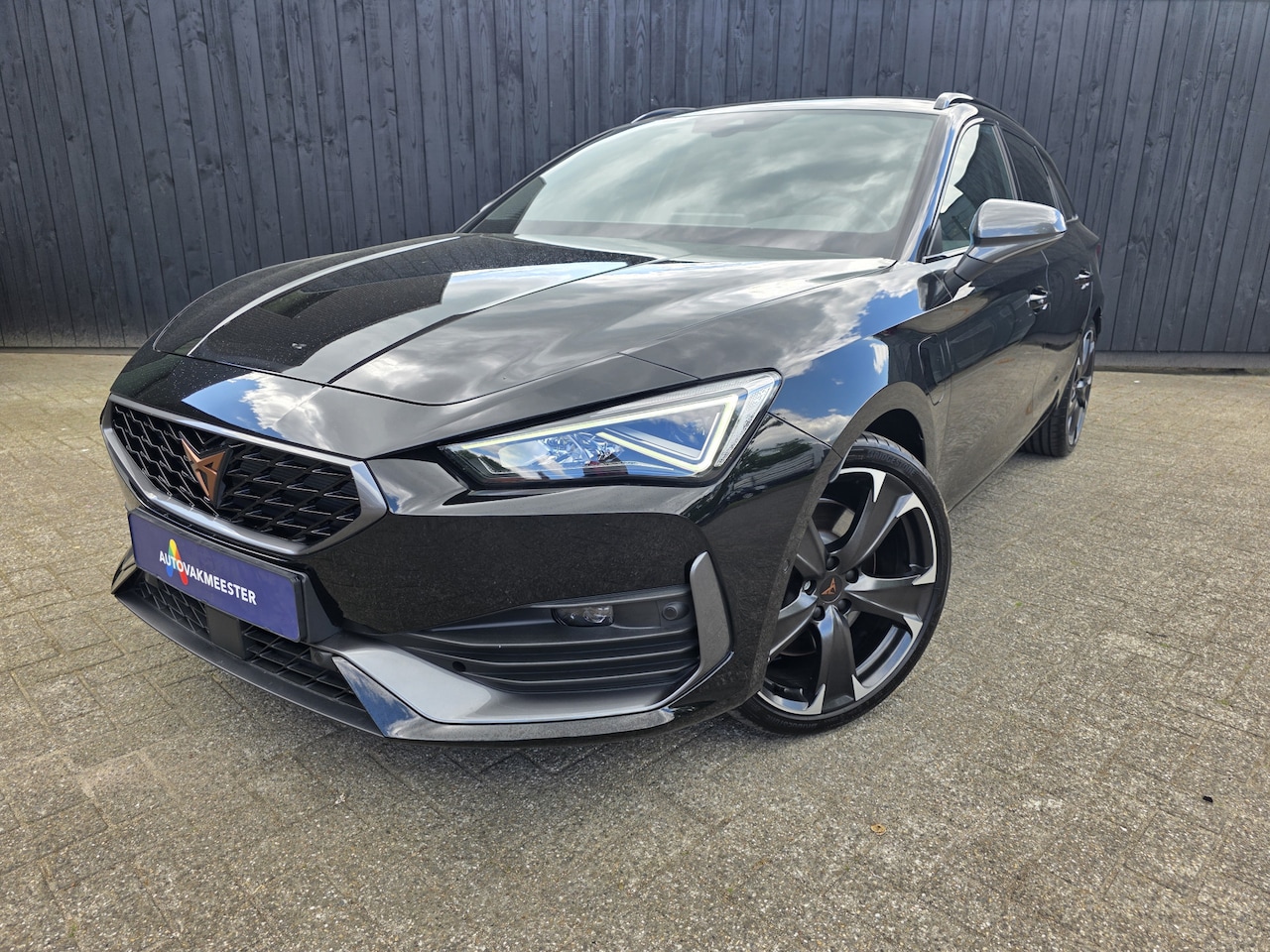 CUPRA Leon Sportstourer - 1.4 PHEV NIEUW! - AutoWereld.nl