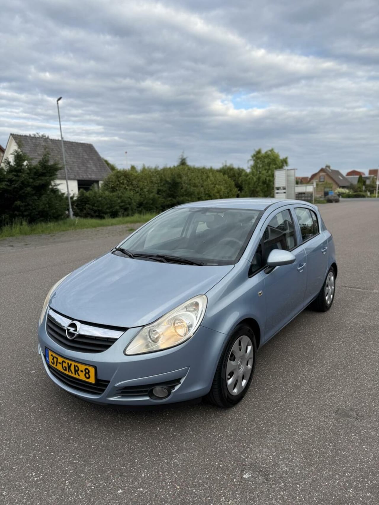 Opel Corsa - 1.4-16V 5-deurs Fietsendrager Airco Nette auto - AutoWereld.nl