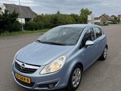 Opel Corsa - 1.4-16V 5-deurs Fietsendrager Airco Nette auto