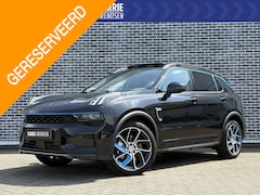 Lynk & Co 01 - 1.5 Plug-in Hybrid | Panoramadak | Adaptive cruise control | LED koplampen | Camera | 20 i