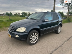 Mercedes-Benz M-klasse - ML 270 CDI Lees tekst
