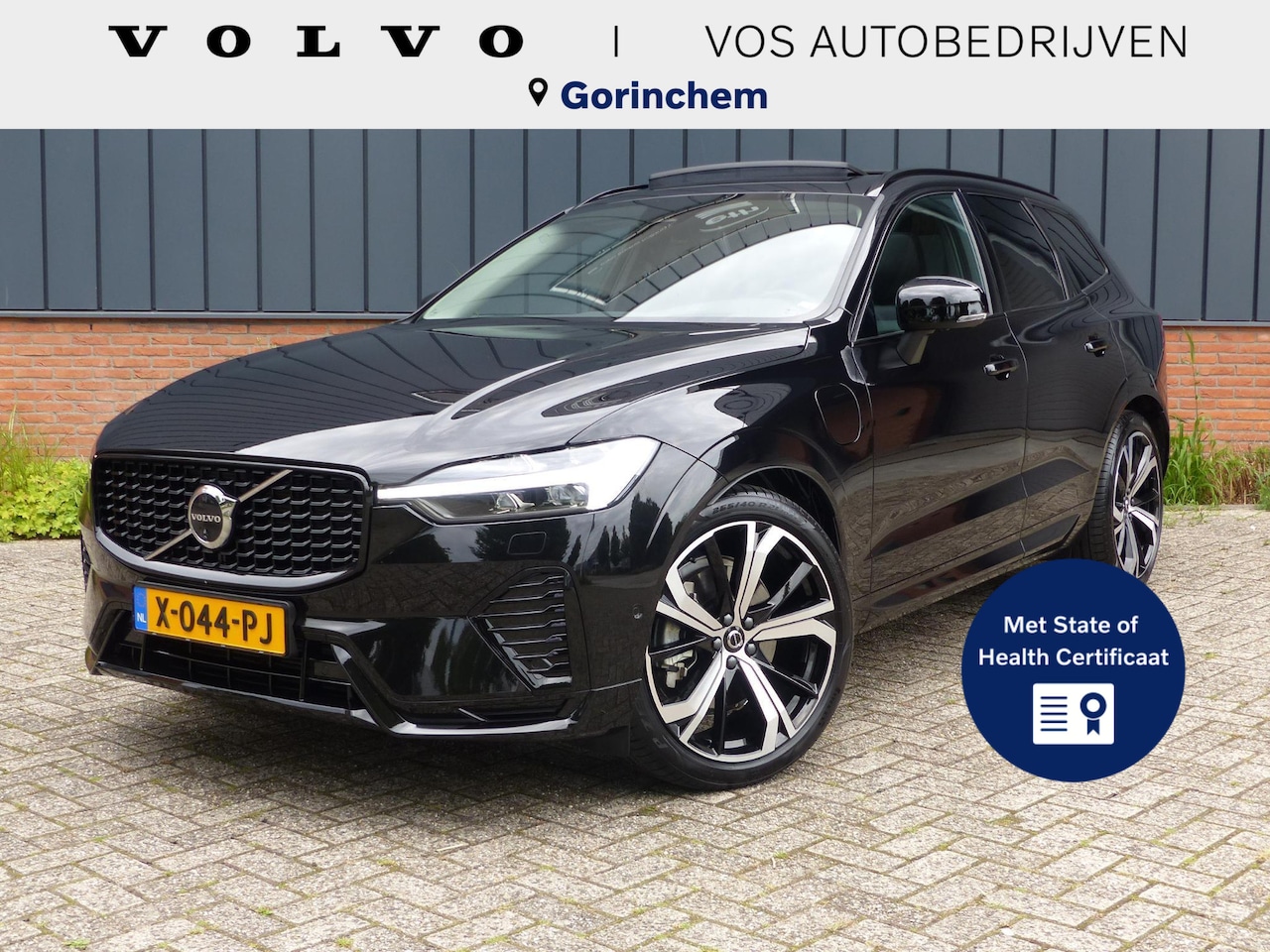 Volvo XC60 - Recharge T6 AWD Ultimate Dark |Luchtvering|Massage| - AutoWereld.nl