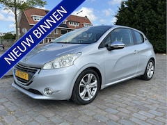 Peugeot 208 - 1.6 VTi Allure panoramadak airco navigatie