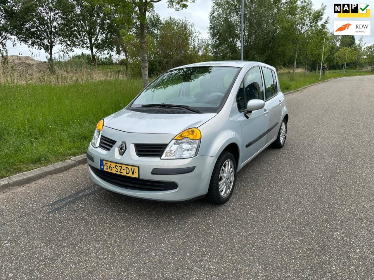 Renault Modus - 1.4-16V Dynamique Luxe 1.4-16V Dynamique Luxe - AutoWereld.nl