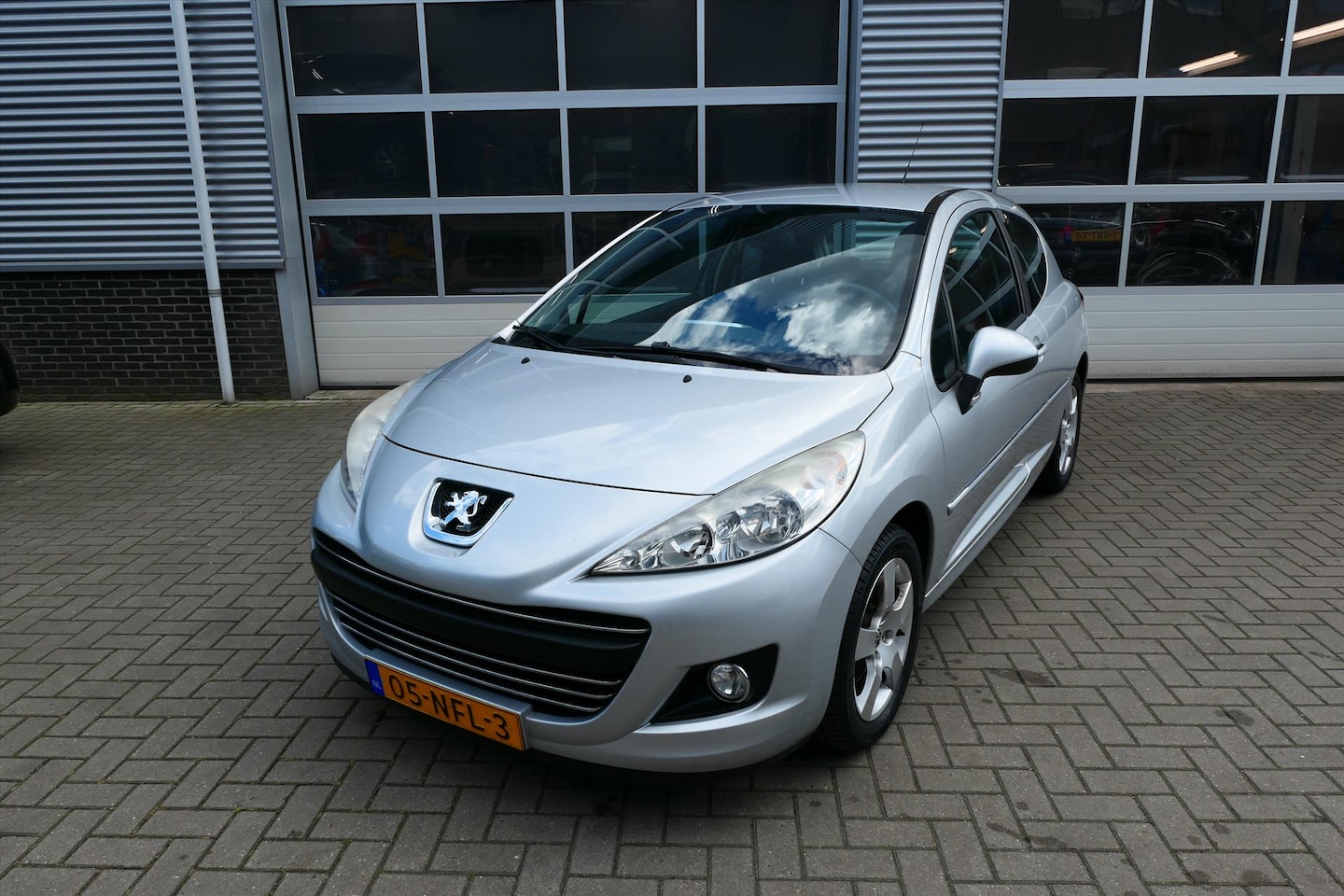 Peugeot 207 - 1.6 VTI 16V 3DRS XS - AutoWereld.nl