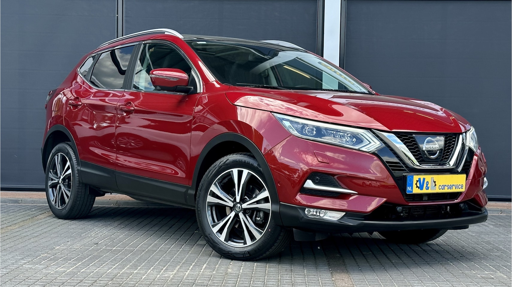 Nissan Qashqai - 1.2 Tekna / Pano / Stoelverwarming / 360 Camera / Lane Assist - AutoWereld.nl
