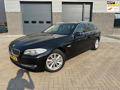 BMW 5-serie Touring - 520i Automaat Pano Nieuwe Revisie Motor