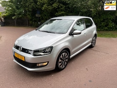 Volkswagen Polo - 1.4 TDI BlueMotion / Navi / Airco / NAP / PDC / Lm