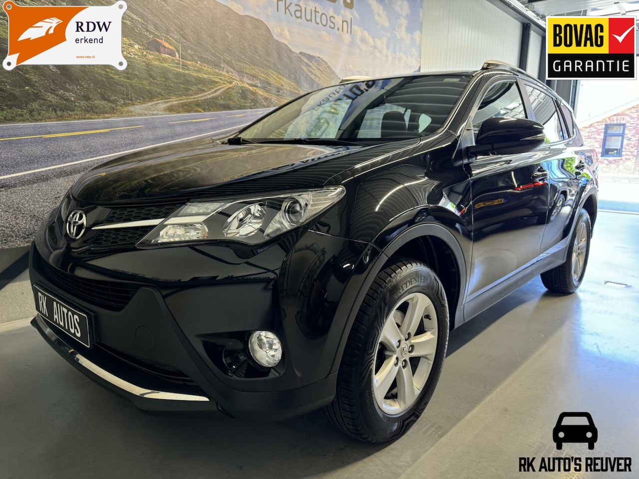 Toyota RAV4 - 2.0 Dynamic 4WD / 1500kg Trek. / Nieuwst./ 61dkm - AutoWereld.nl