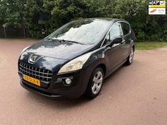 Peugeot 3008 - 1.6 VTi ST / Navi / Pano / Airco / PDC / NAP / Trekhaak/