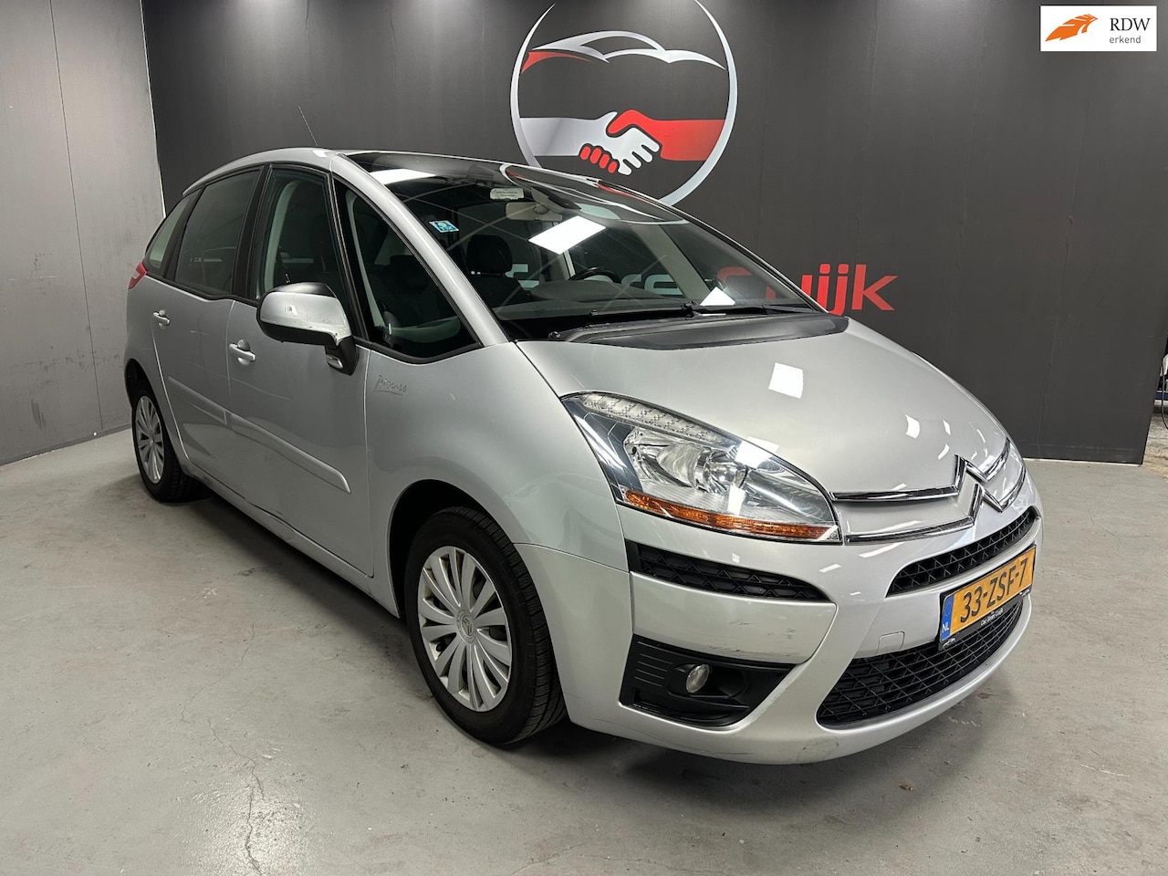 Citroën C4 Picasso - 1.8-16V Prestige 5p. 1.8-16V Prestige 5p. - AutoWereld.nl