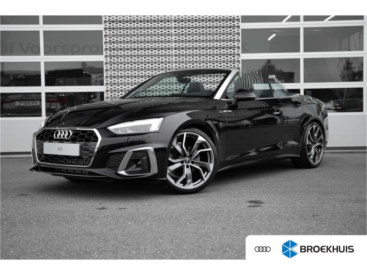 Audi A5 Cabriolet - 35 TFSI 150pk S edition | Achteruitrijcamera | Stoelverwarming | 20" | Stoelen Elektrisch - AutoWereld.nl