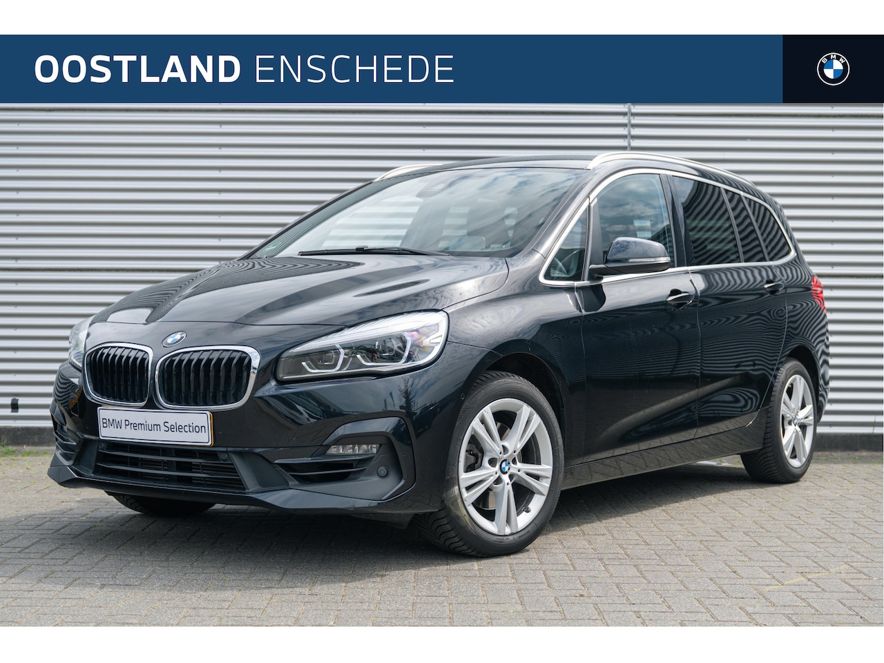 BMW 2-serie Gran Tourer - 218i 7p. High Executive Sport Line Automaat / Trekhaak / Achteruitrijcamera / Sportstoelen - AutoWereld.nl