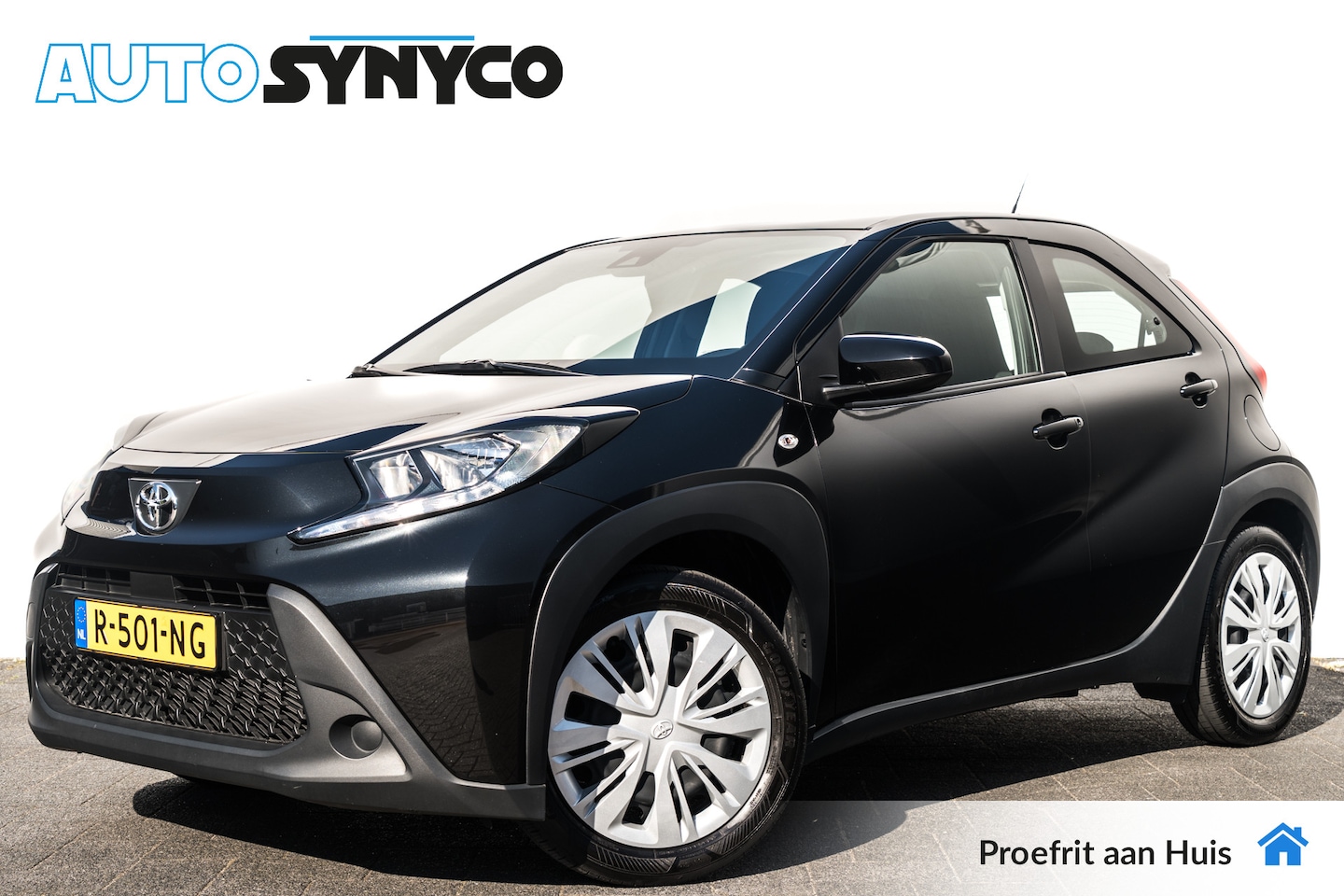 Toyota Aygo X - 1.0 74 Pk 5 drs. VVT-i MT Play I Airco I Carplay I Lane Assist I Adapt. Cruise Control - AutoWereld.nl