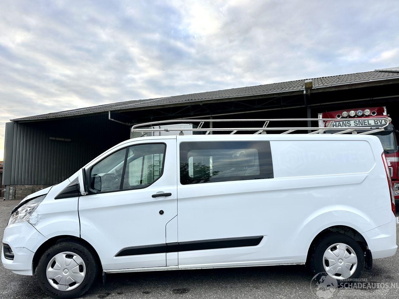 Ford Transit Custom - 320 2.0 TDCI 131pk 6-traps aut L2H1 Trend DC euro.6 - 79dkm nap - camera - pdc v+a - line - AutoWereld.nl
