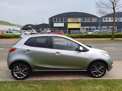Mazda 2 - 2 1.3 Navigator GT