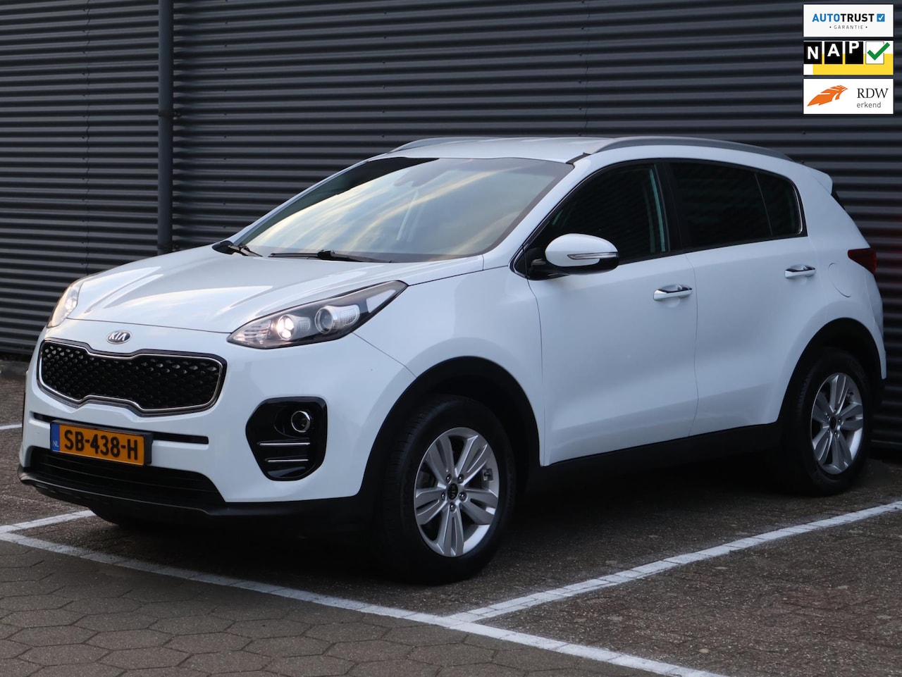 Kia Sportage - 1.6 GDI DynamicLine |Camera|Lineassist|Nav|PDC|2e Eigenaar - AutoWereld.nl