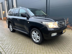 Toyota Land Cruiser V8 - Executive youngtimer marge nl dealer