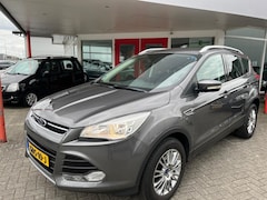 Ford Kuga - 1.6 Titanium 150PK Trekhaak/Stoelverwarming/Onderhoudshistorie