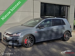 Volkswagen Golf - 2.0 TSI GTI TCR Panorama/Akrapovic/Keyless/290 pk