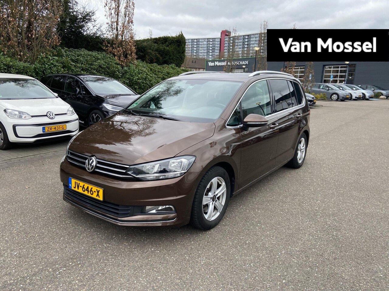 Volkswagen Touran - 1.2 TSI Highline 110 PK | WORDT VERWACHT | - AutoWereld.nl