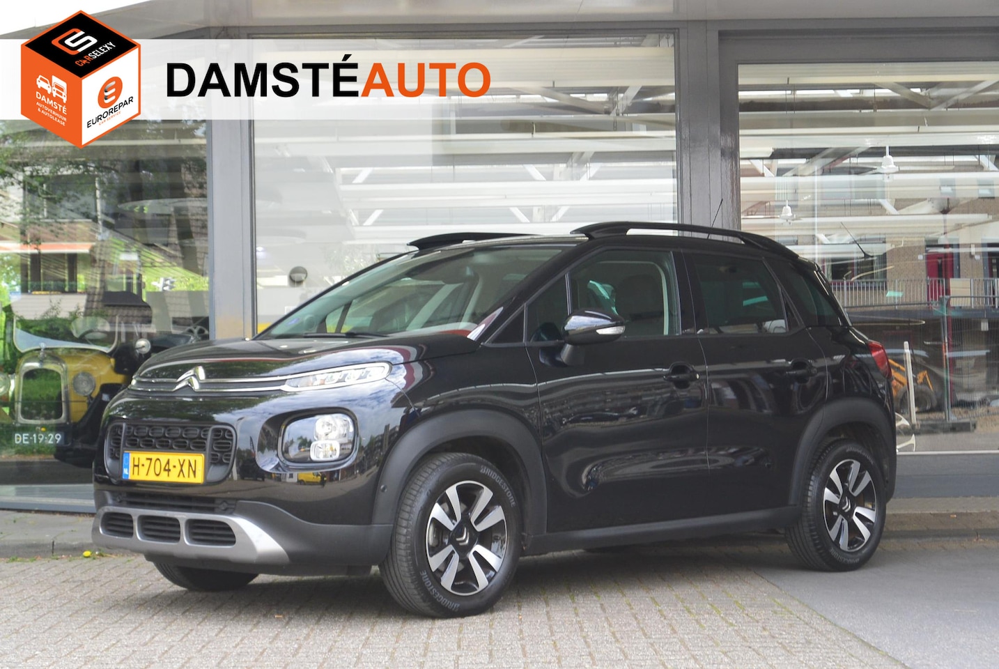 Citroën C3 Aircross - PureTech 110pk Shine │ Pack City Camera Plus │ Trekhaak - AutoWereld.nl