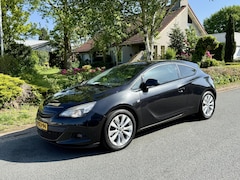 Opel Astra GTC - 1.4 Turbo Sport 140PK Navigatie•Leder•Airco
