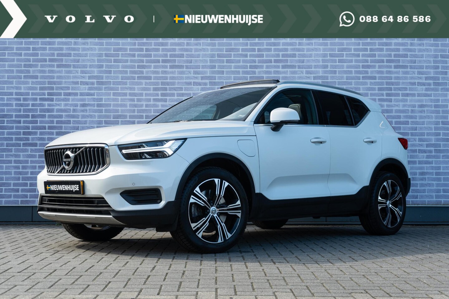 Volvo XC40 - T5 Twin Engine Inscription | Navi | Schuif-/Kanteldak | 360 Camera | Dodehoekdetectie | BL - AutoWereld.nl