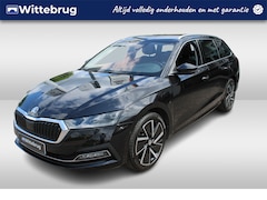 Skoda Octavia Combi - 1.4 TSI iV 204pk PHEV STYLE DSG Automaat / Navigatie / LED / LM 18 inch / Head up / Park A