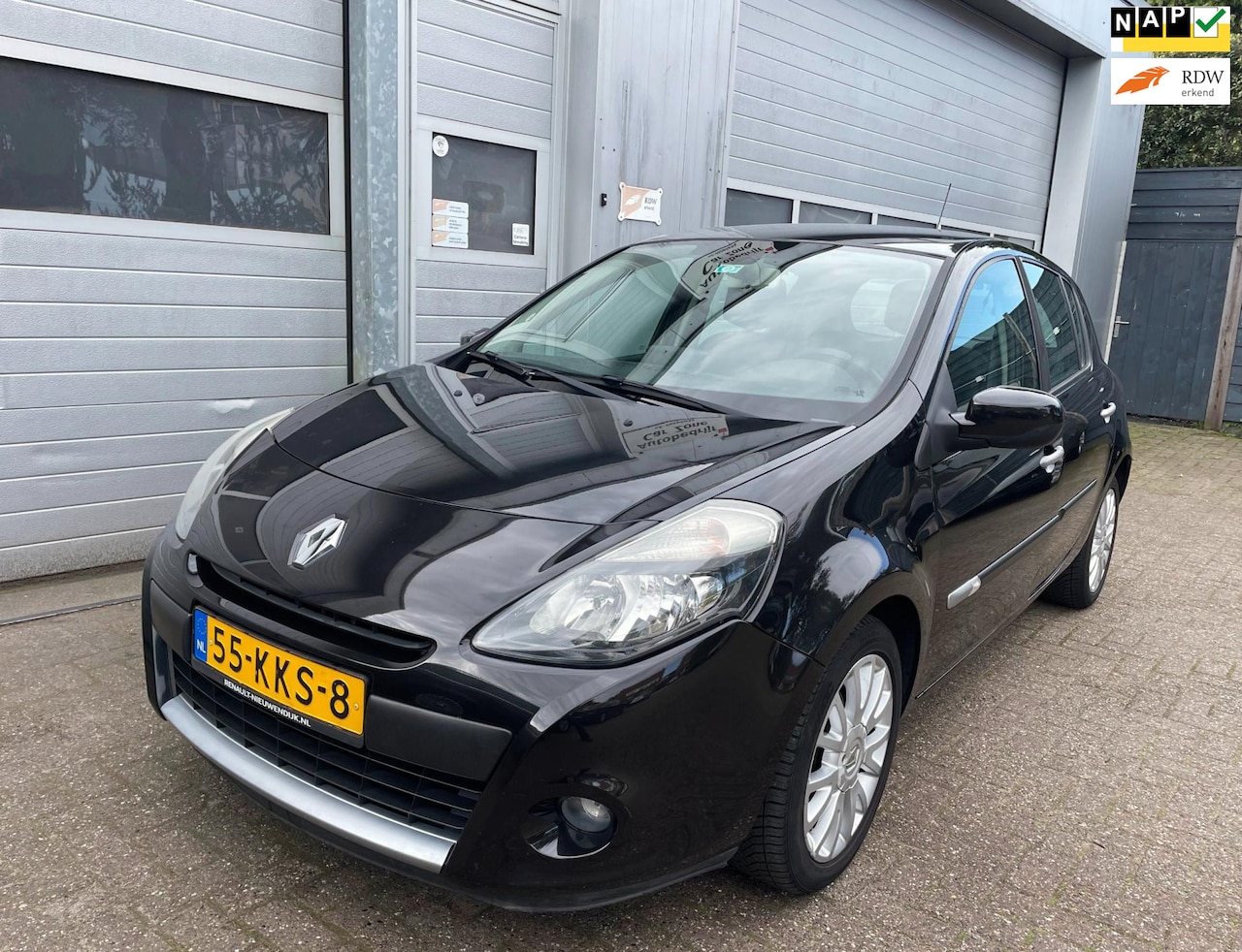 Renault Clio - 1.2 TCe 5DR-Navi-Clima-Cruise-Velgen-Trekhaak - AutoWereld.nl