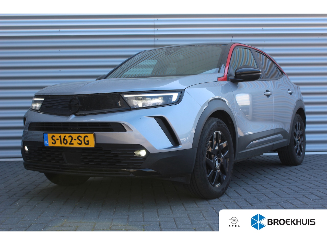 Opel Mokka-e - 50KWH 136PK GS-LINE AUTOMAAT / NAVI / LEDER / CLIMA / LED / PDC / 17" LMV / CAMERA / WINTE - AutoWereld.nl