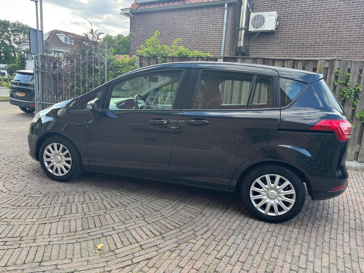 Ford B-Max - 1.0 EcoBoost Style 1.0 EcoBoost Style - AutoWereld.nl