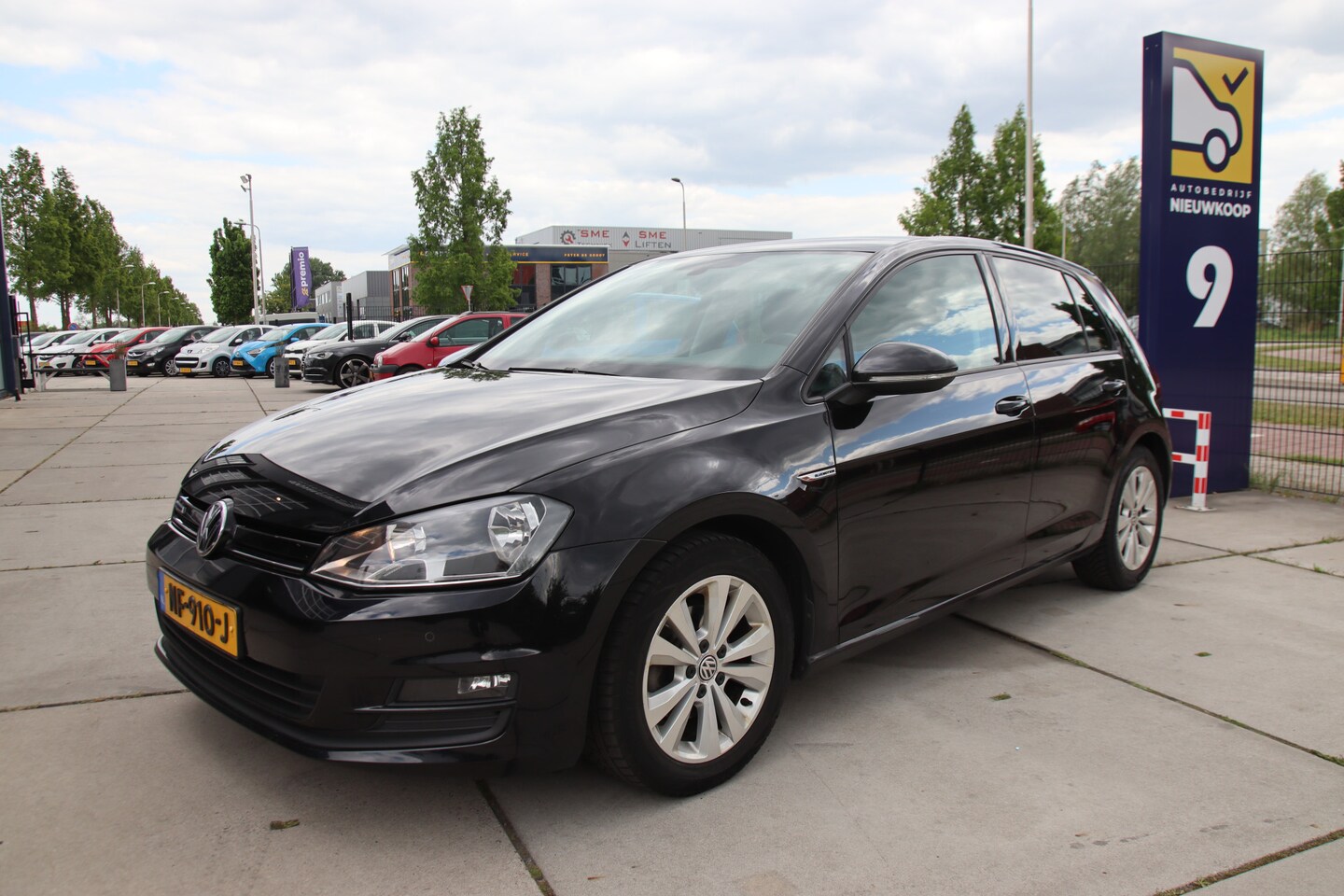 Volkswagen Golf - 1.0 TSI Connected Series Carplay, Camera, ACC, NL auto Lente aanbieding! - AutoWereld.nl
