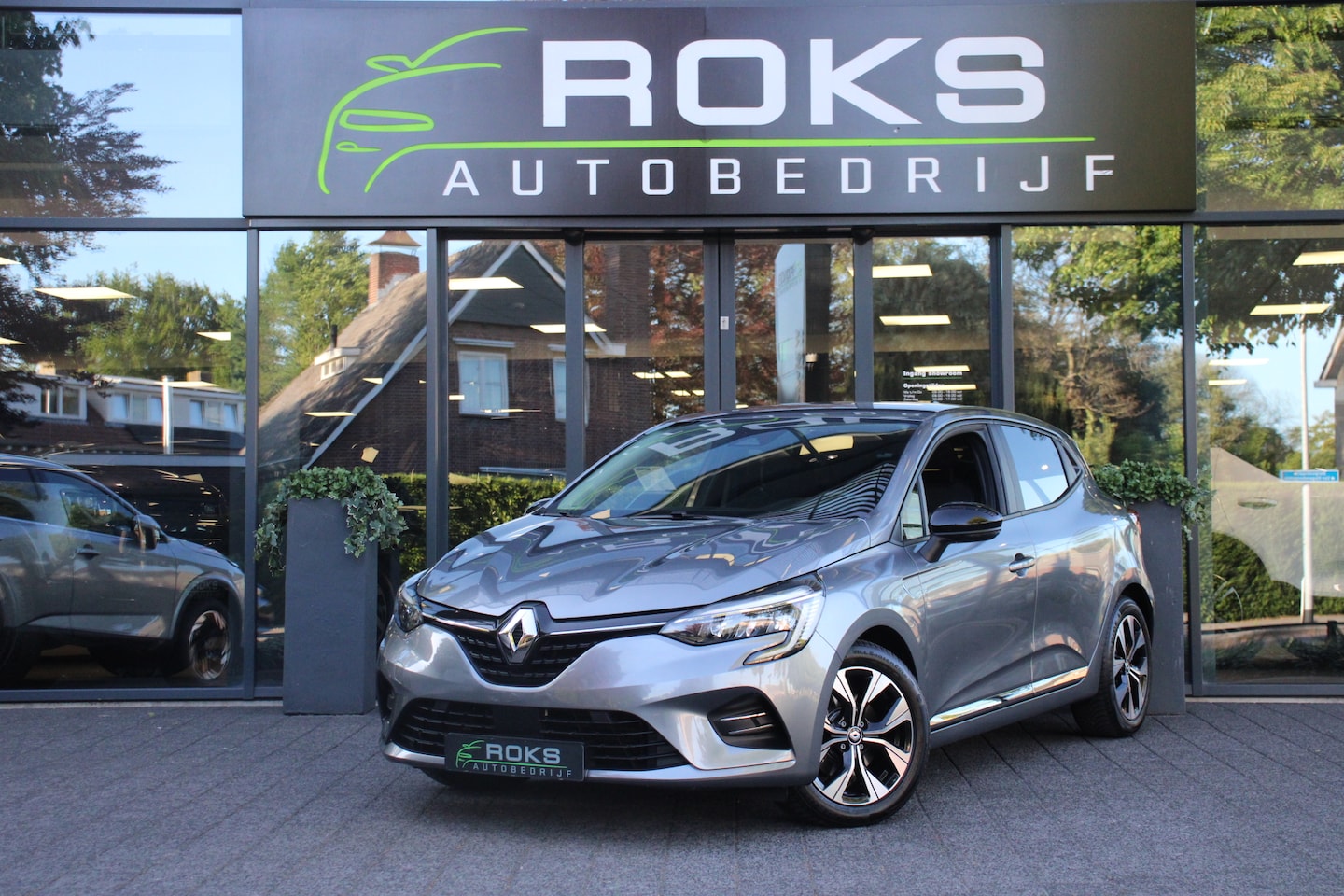 Renault Clio - 1.6 E-Tech Hybrid 145 Evolution Automaat - AutoWereld.nl
