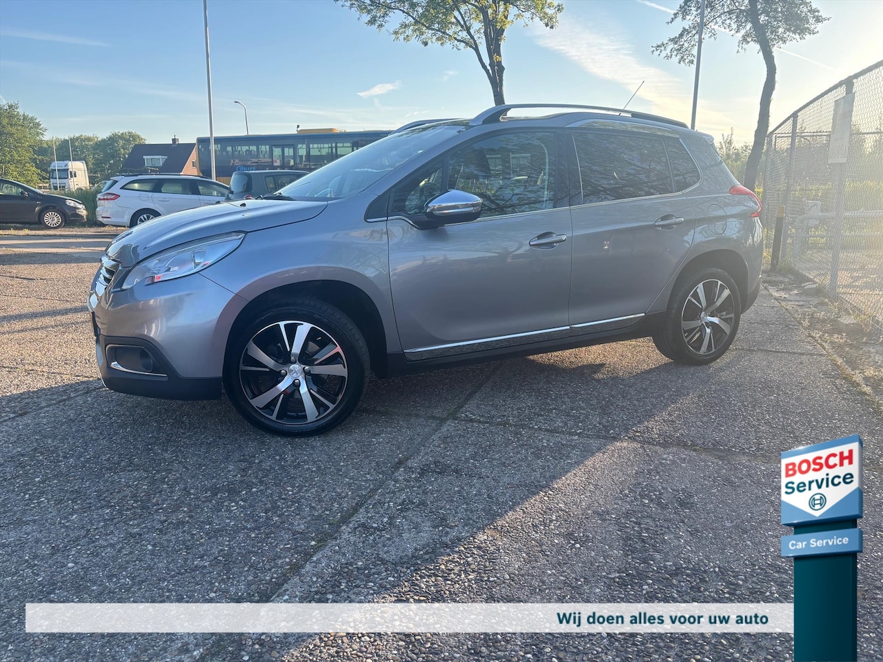 Peugeot 2008 - 1.6 VTi Première 1.6 VTi 120pk Première - AutoWereld.nl