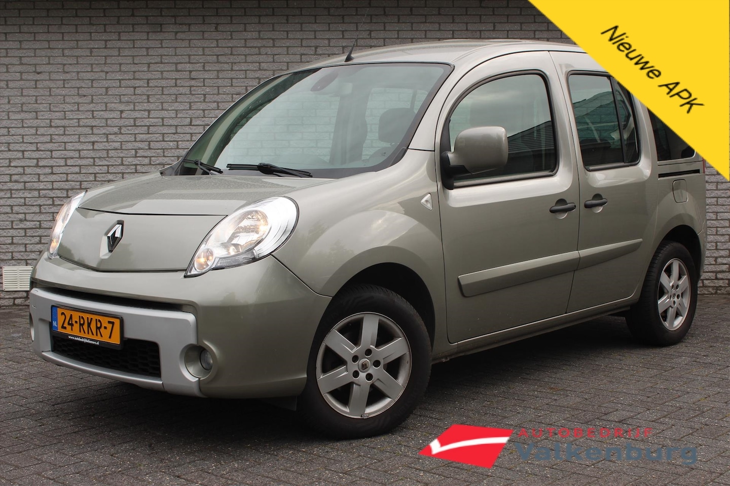 Renault Kangoo Family - 1.6 16V 110 2008 Privilege | Trekhaak | PDC | Cruise | Airco - AutoWereld.nl