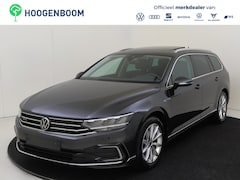 Volkswagen Passat Variant - 1.4 TSI PHEV GTE Business | Panoramadak | Parkeerassistent | 360 camera | Digital cockpit