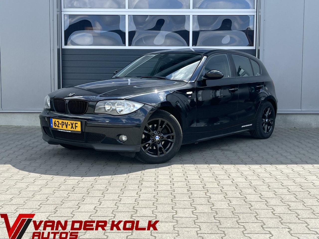 BMW 1-serie - 118i High Executive 5 Deurs Camera Cruise Climate Lichtmetaal - AutoWereld.nl