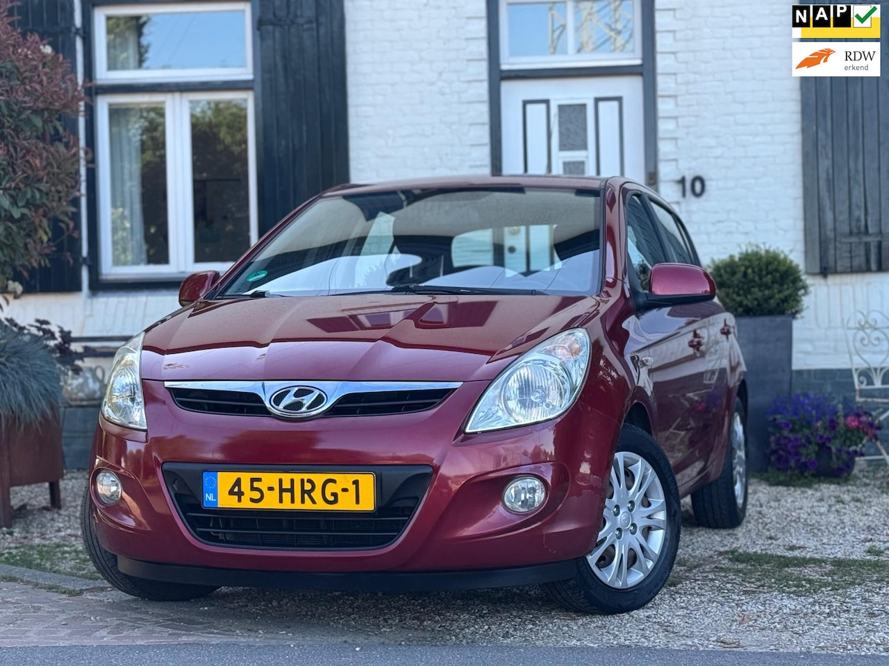 Hyundai i20 - 1.2i DynamicVersion|Airco|Elek-ramen|Goed onderhouden| - AutoWereld.nl
