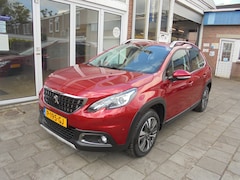 Peugeot 2008 - 1.2 PureTech Allure Automaat, Cruise Controle, Airco, Navigatie, Trekhaak, Achteruitrijhul