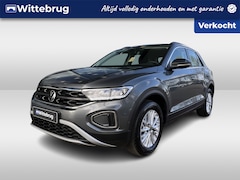 Volkswagen T-Roc - 1.0 TSI 110pk Life / Metallic/ Digitale Cockpit Cockpit / Stoelverwarming / Clima/ App-con
