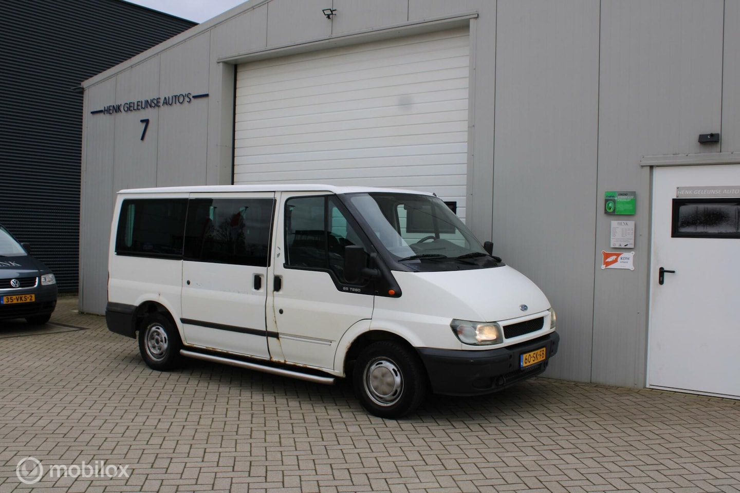 Ford Transit Tourneo - 280S 2.0TDdi/9-persoons/Airco/geen apk! - AutoWereld.nl